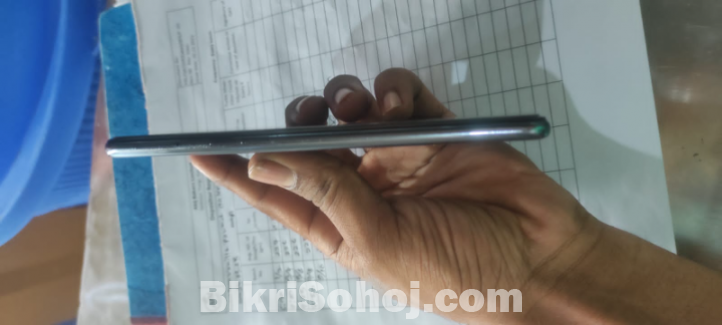 Oppo f17 pro